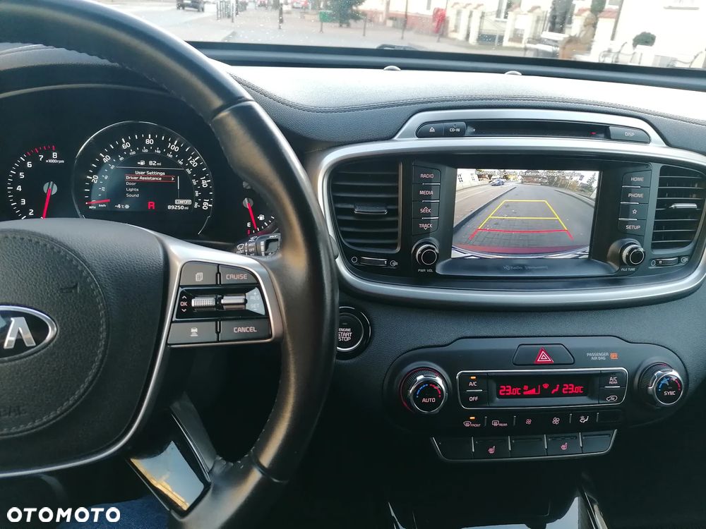 Kia Sorento - 16