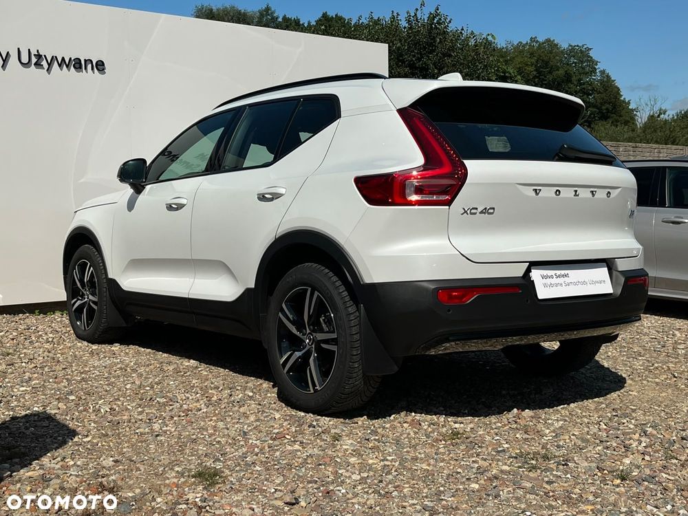 Volvo XC 40 - 6