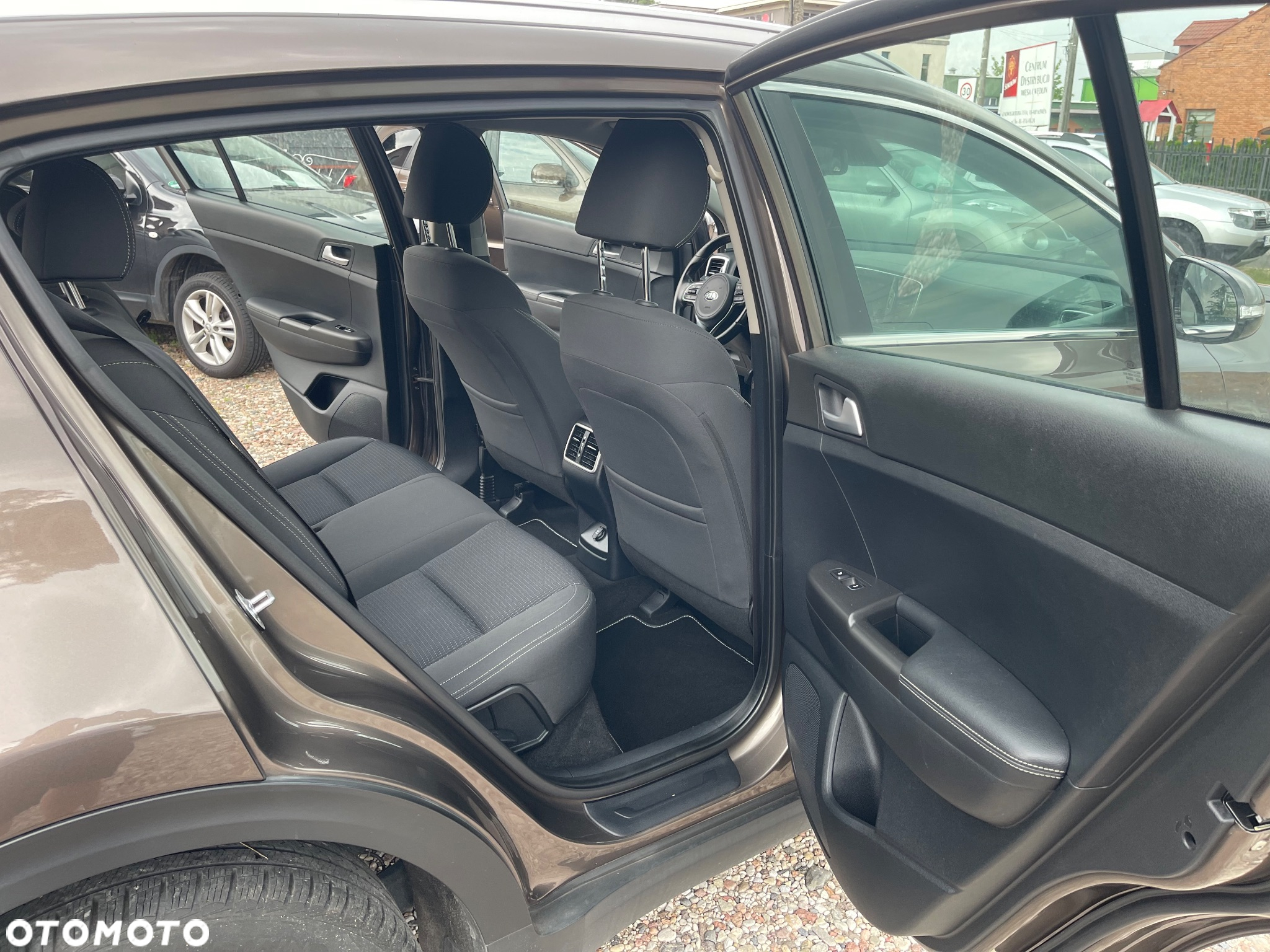 Kia Sportage 1.6 GDI 2WD SPIRIT - 13