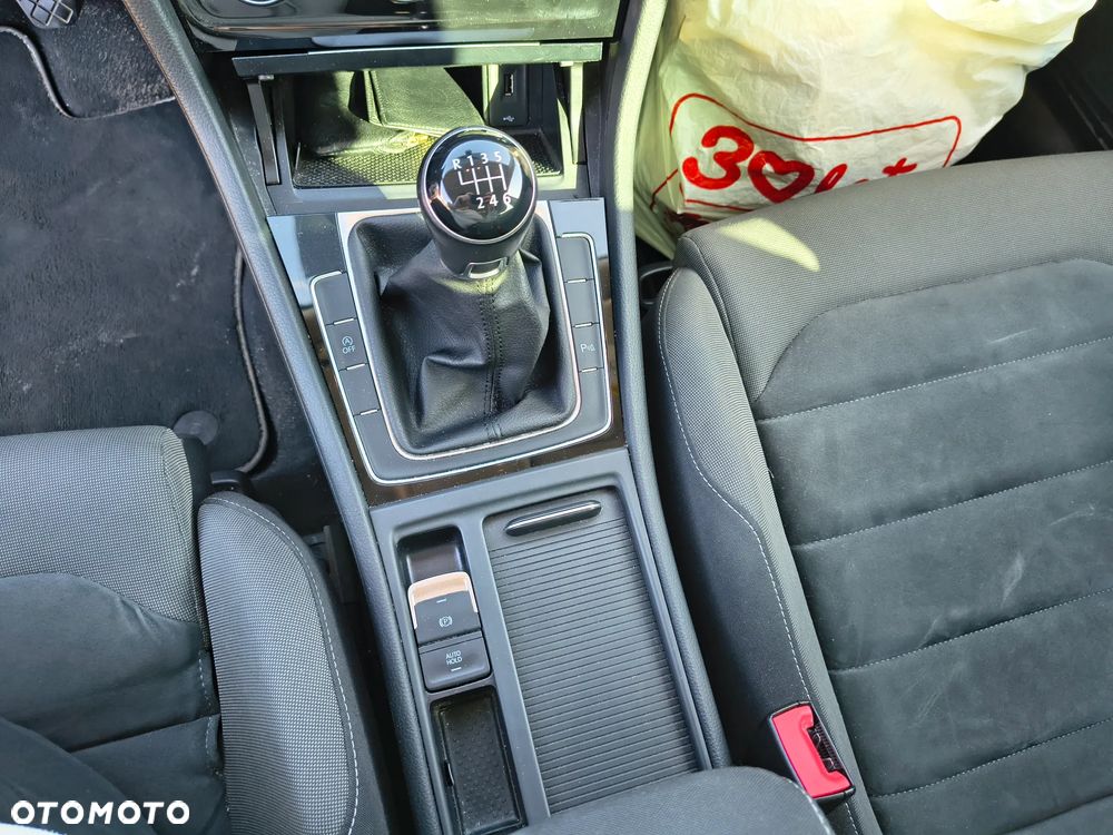 Volkswagen Golf 1.5 TSI BMT Evo Highline - 8