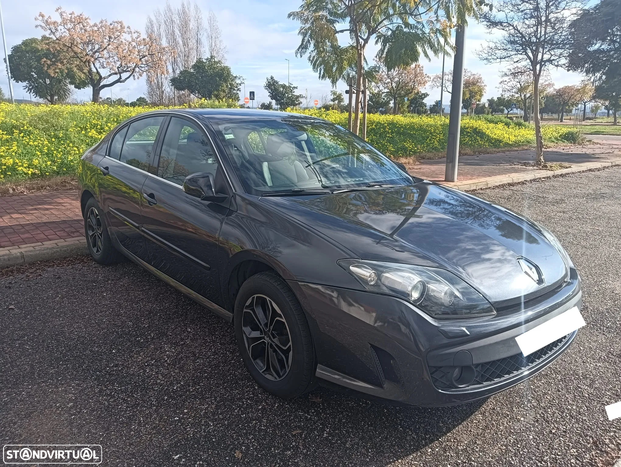 Renault Laguna 1.5 dCi Confort - 2