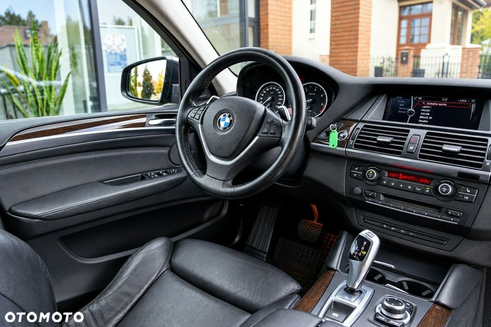 BMW X6 2013