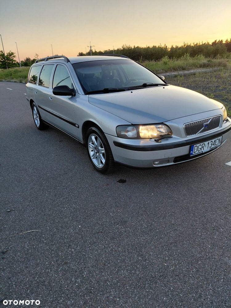 Volvo V70 - 1