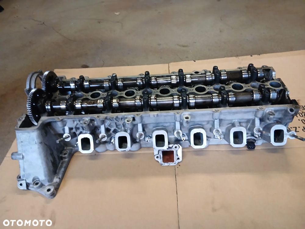 Głowica silnika BMW E60 E61 E65 E66 E90 E91 E92 E93 X5 E70 3l.d 231KM 792753.9 - 3