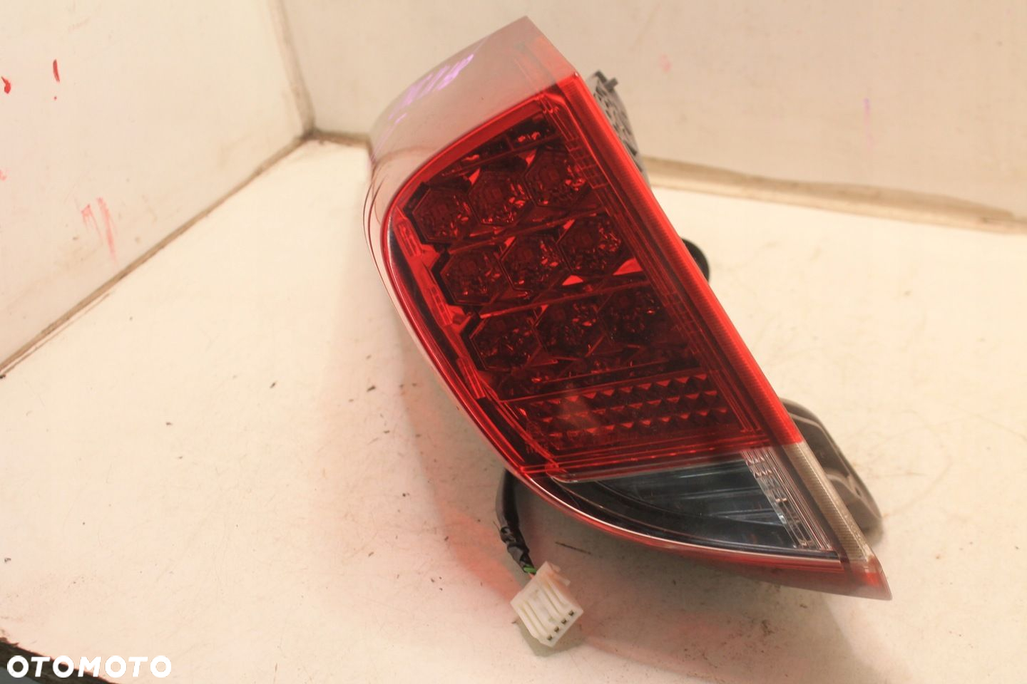LAMPA LEWY TYŁ LEWA TYLNA 3355ATV0E100 HONDA CIVIC IX HB 11-16 - 2