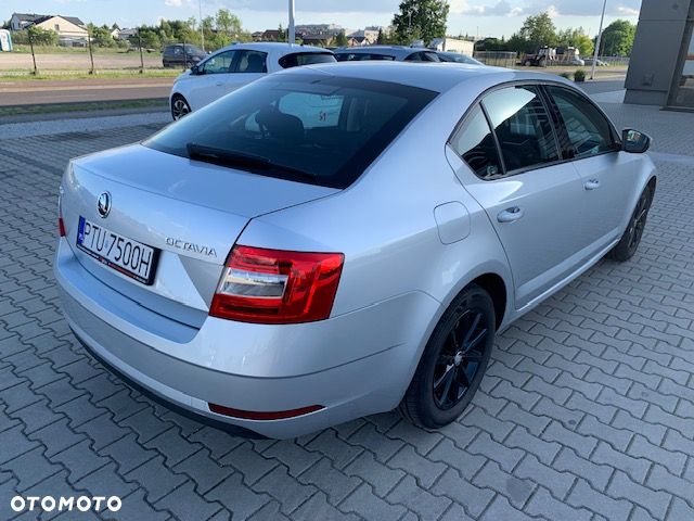Skoda Octavia 1.6 TDI SCR Ambition - 5