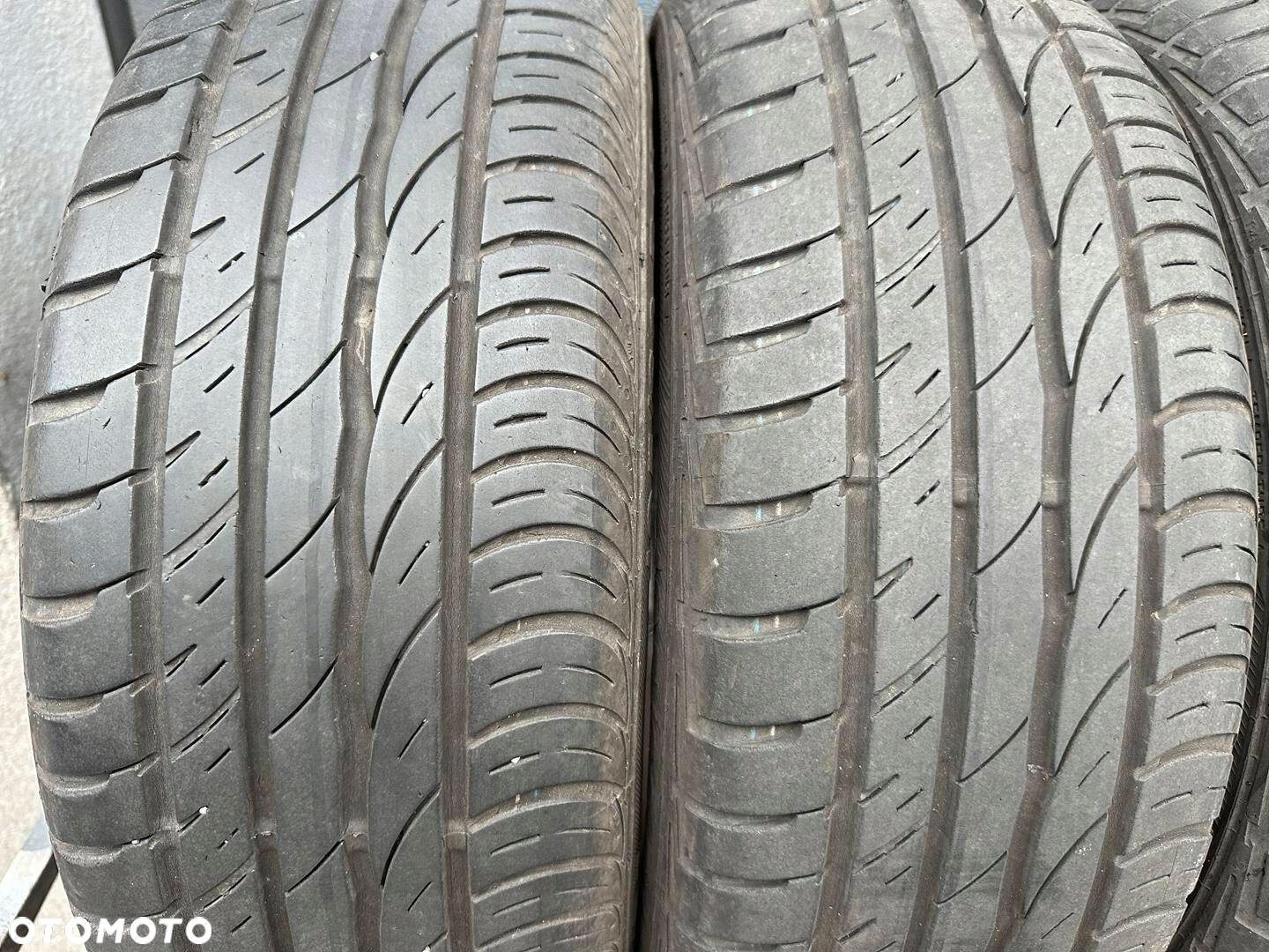 195/60R15 Barum Bravuris 2 komplet opon lato 5,6mm - 2