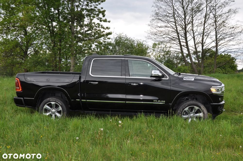 Dodge RAM - 28