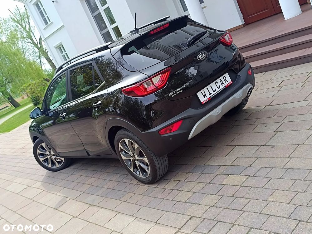 Kia Stonic 1.6 CRDi Platinum Edition - 4