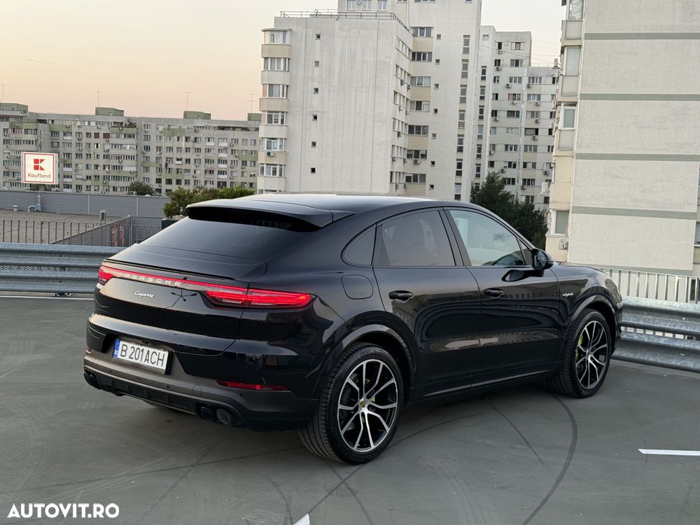 Porsche Cayenne Coupe Standard - 6