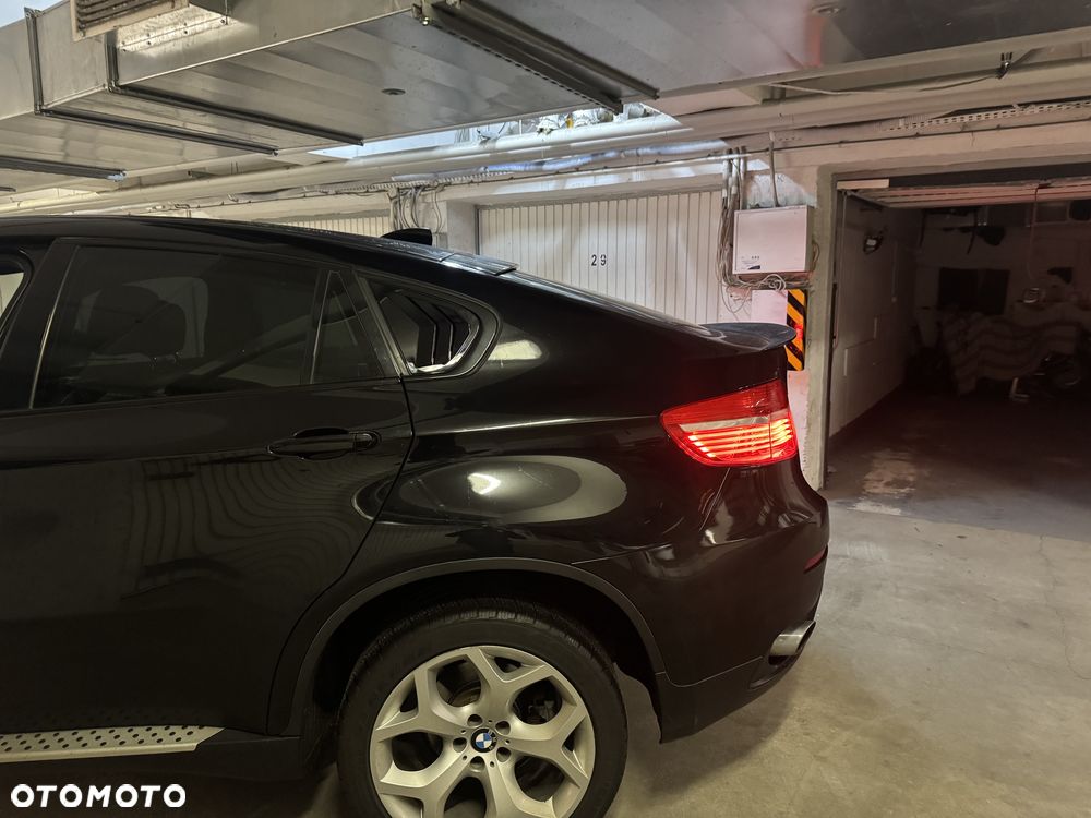 BMW X6 35i xDrive - 17