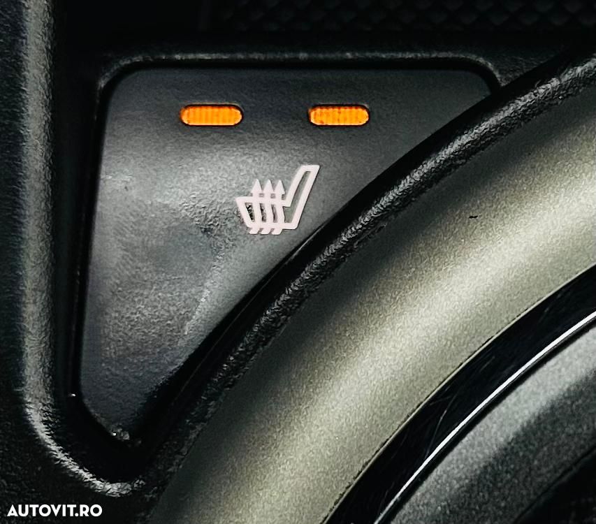 Kia Sportage 2.0 CRDI 2WD Spirit - 26