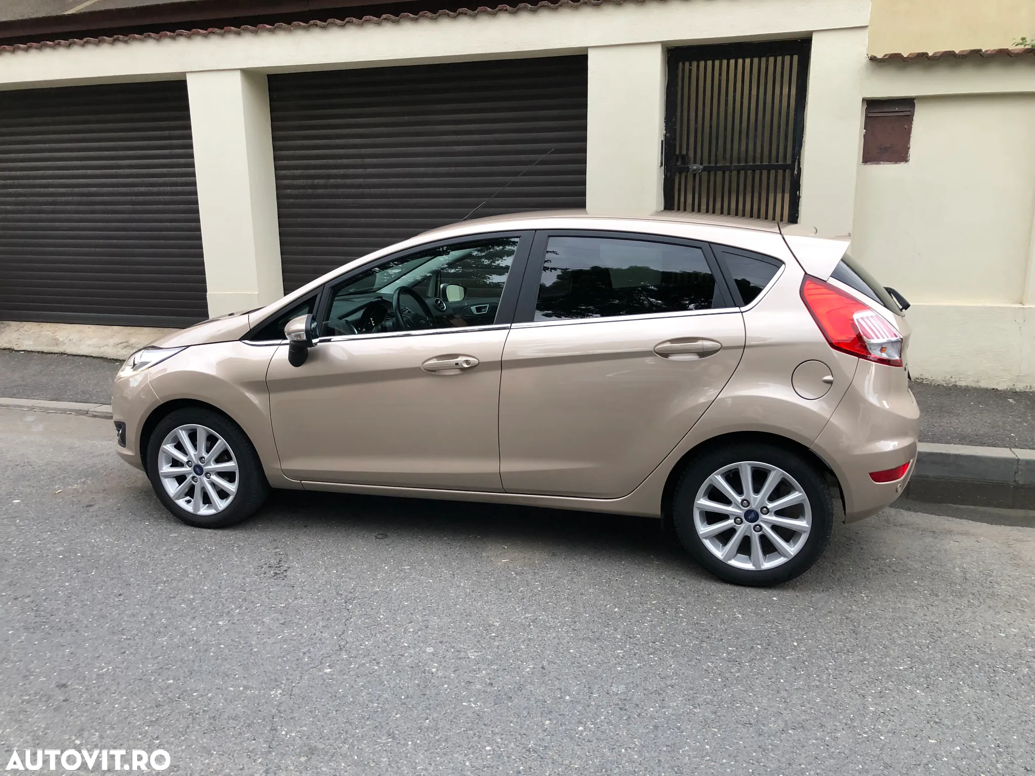 Ford Fiesta 1.0 Start Stop Titanium - 4