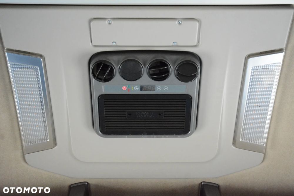 Renault T 520 Comfort / 2017r. / Cała na poduszkach / Kabina Salonka / 2 baki / Klima postojowa - 20