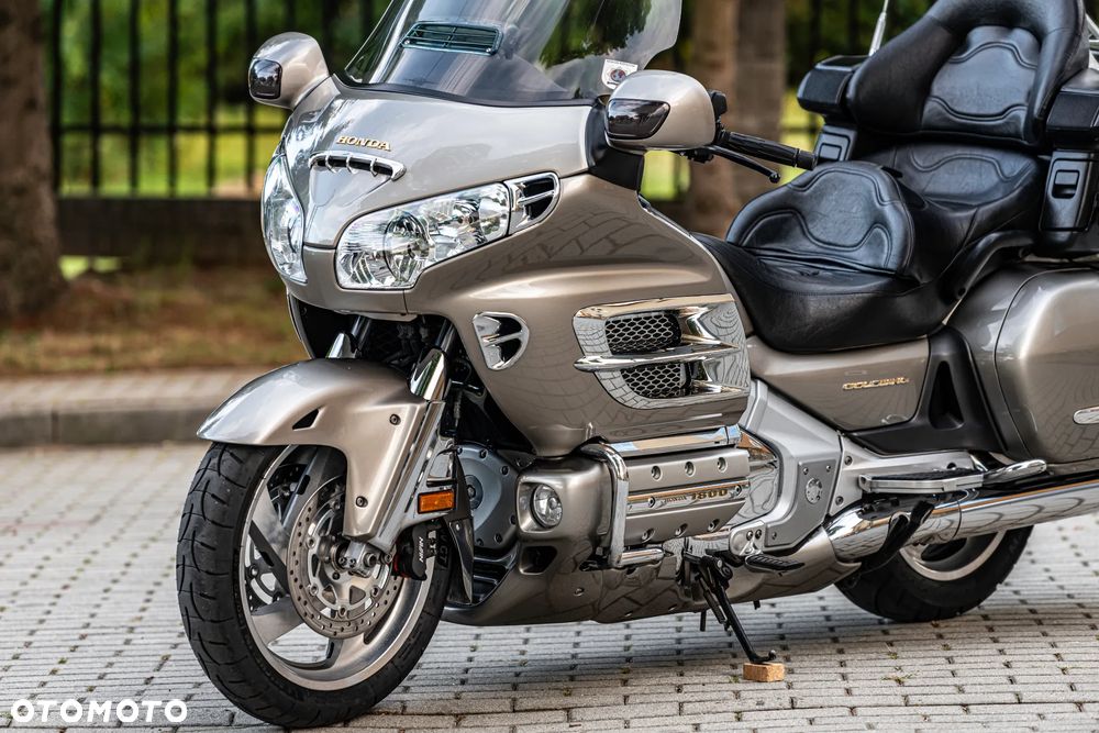Honda GL - 15