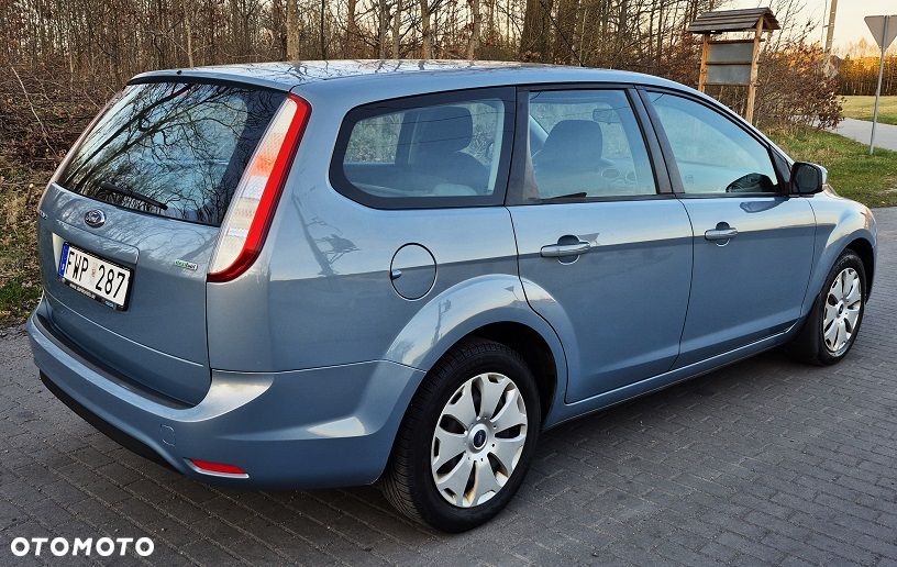 Ford Focus 1.8 Titanium - 6