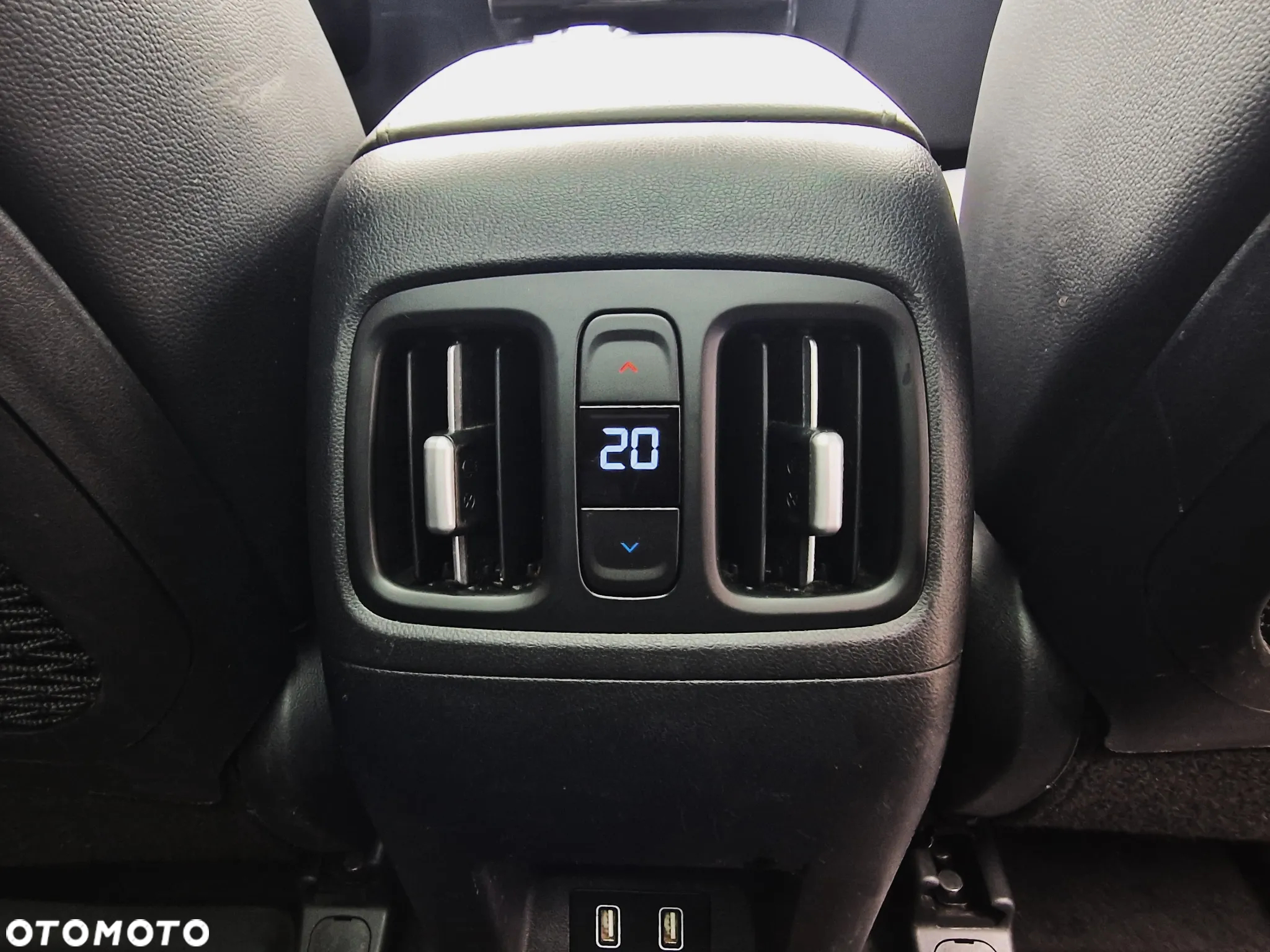 Hyundai Tucson 1.6 CRDi 48V-Hybrid 4WD DCT Prime - 23