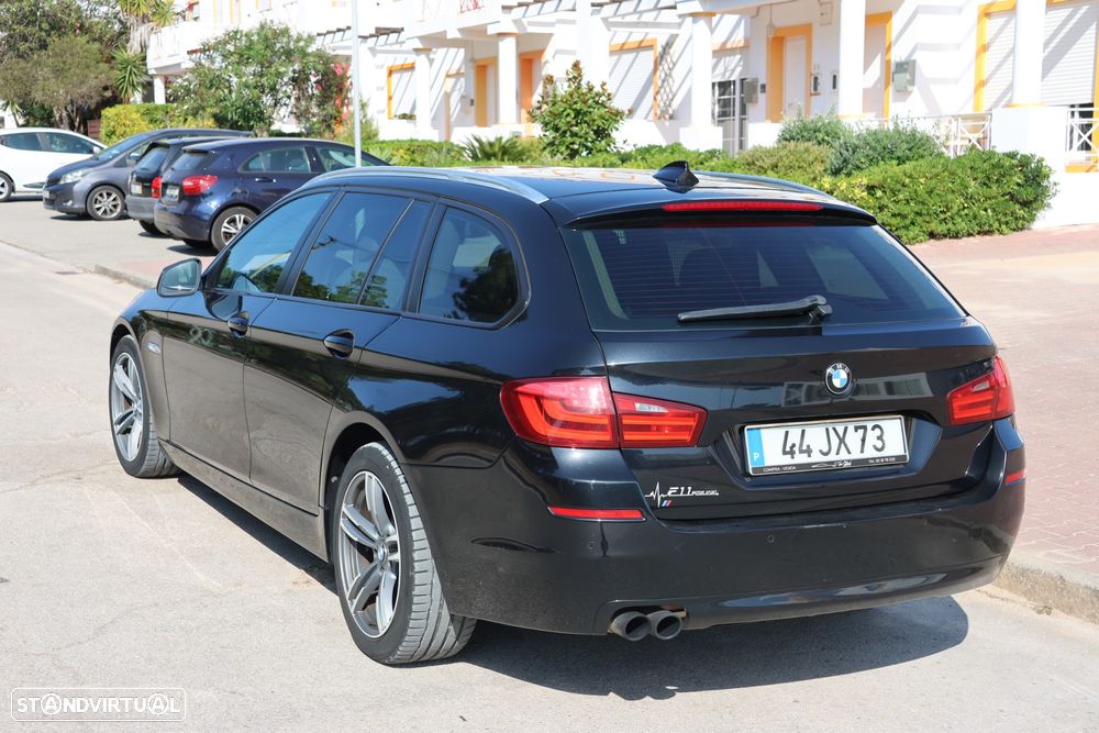 BMW 525 d Auto - 2