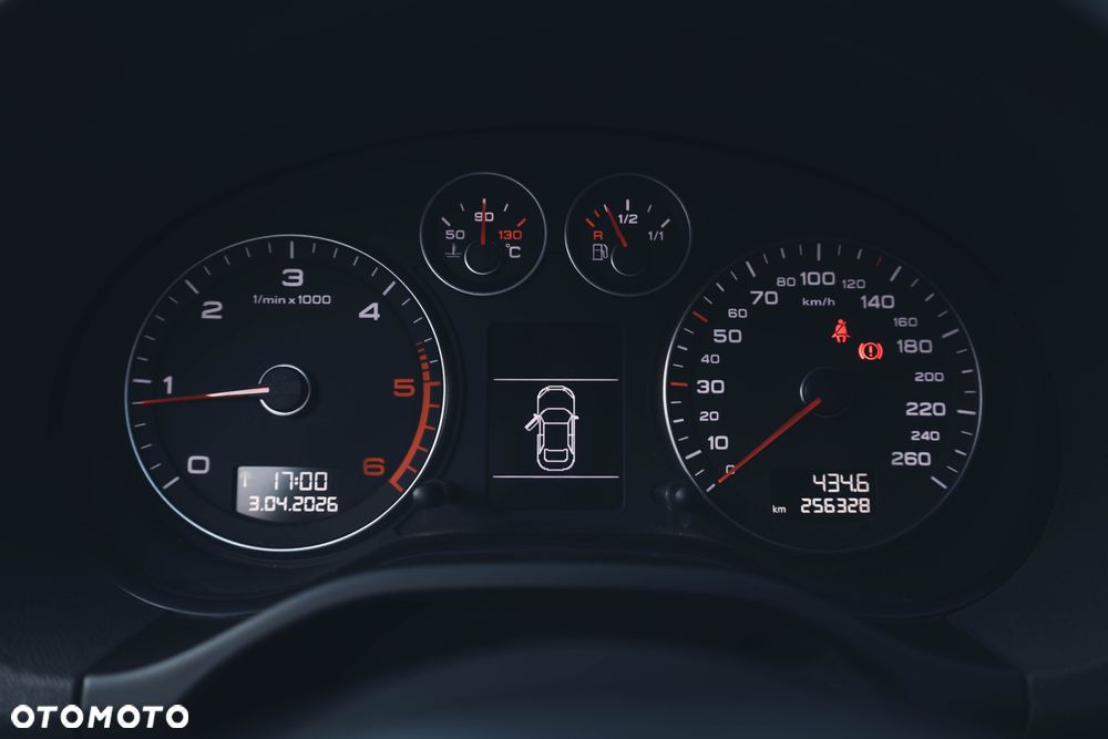 Audi A3 3-drzwiowe 2.0 TDI DPF S line Sportpaket - 15