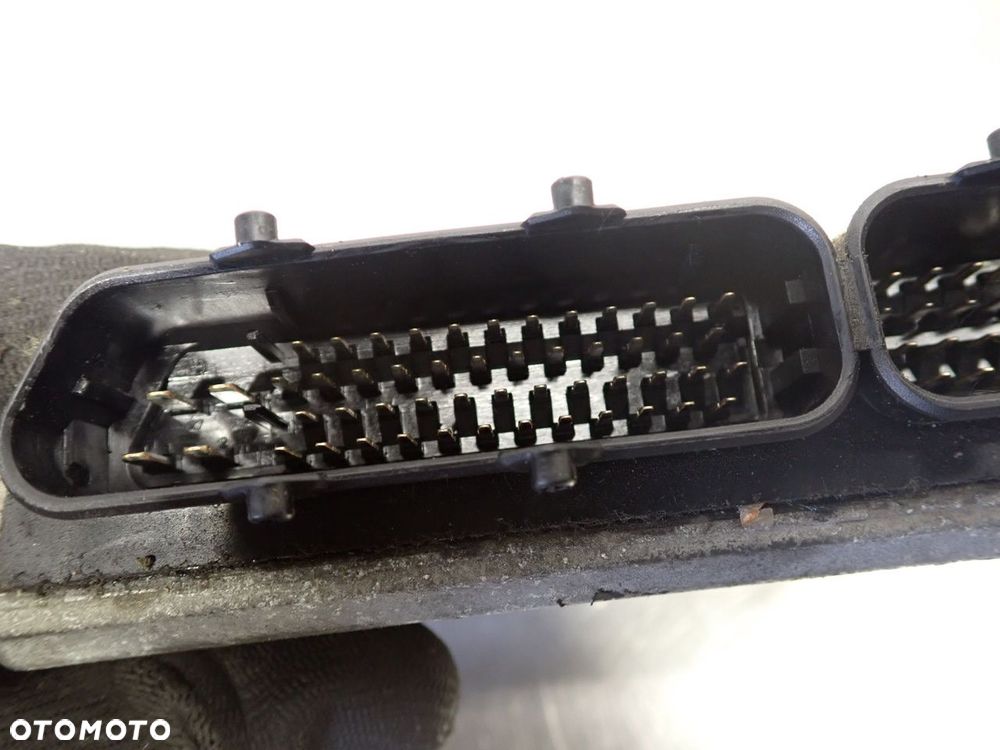 KOMPUTER SILNIKA AUDI A3 8L 1.8T - 5