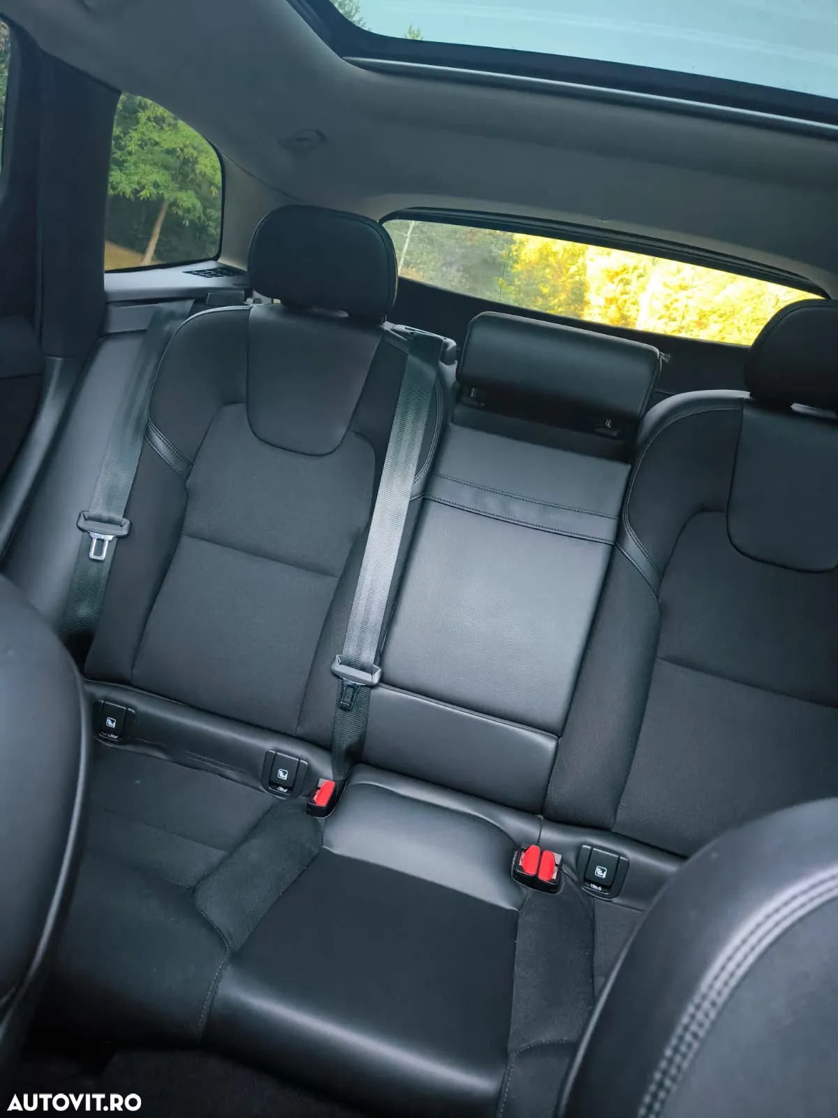 Volvo XC 60 B4 D AWD Geartronic Momentum - 7