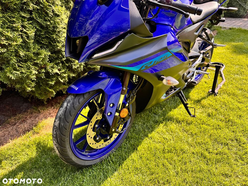 Yamaha YZF - 10