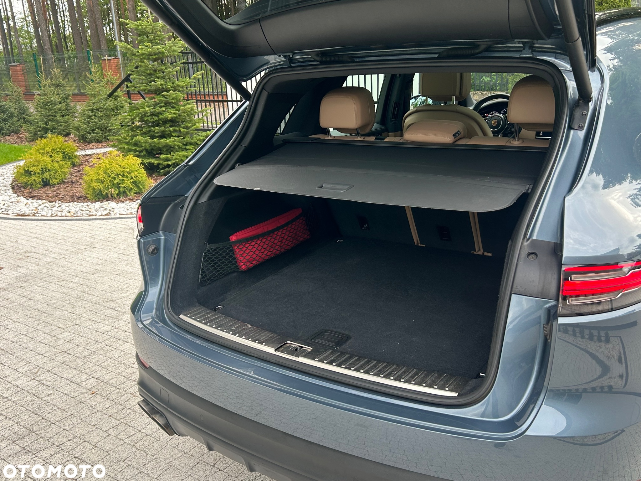 Porsche Cayenne S - 14