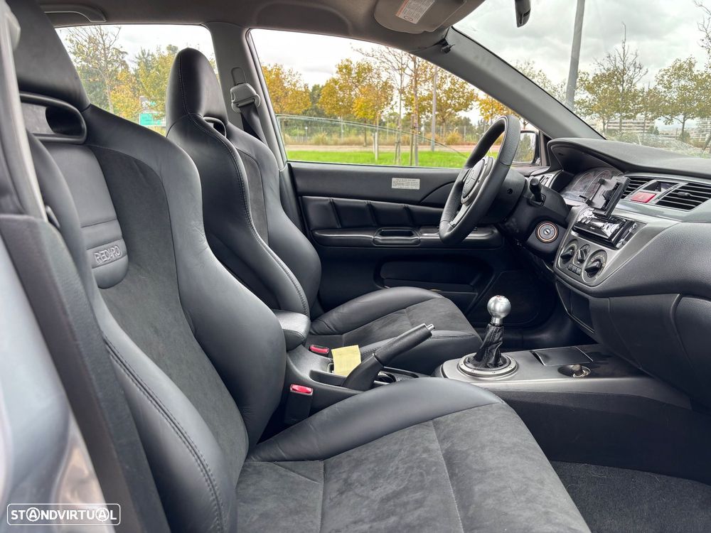 Mitsubishi Lancer 2.0 GSR Evolution VIII EC - 10