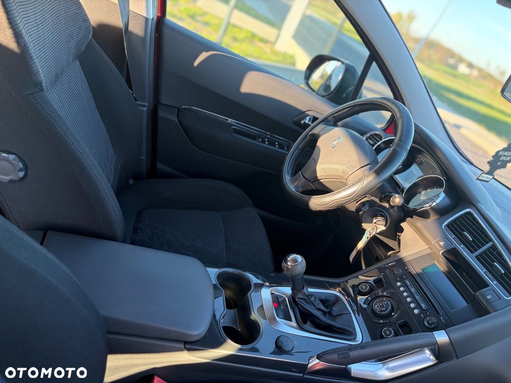 Peugeot 3008 1.6 Premium - 14