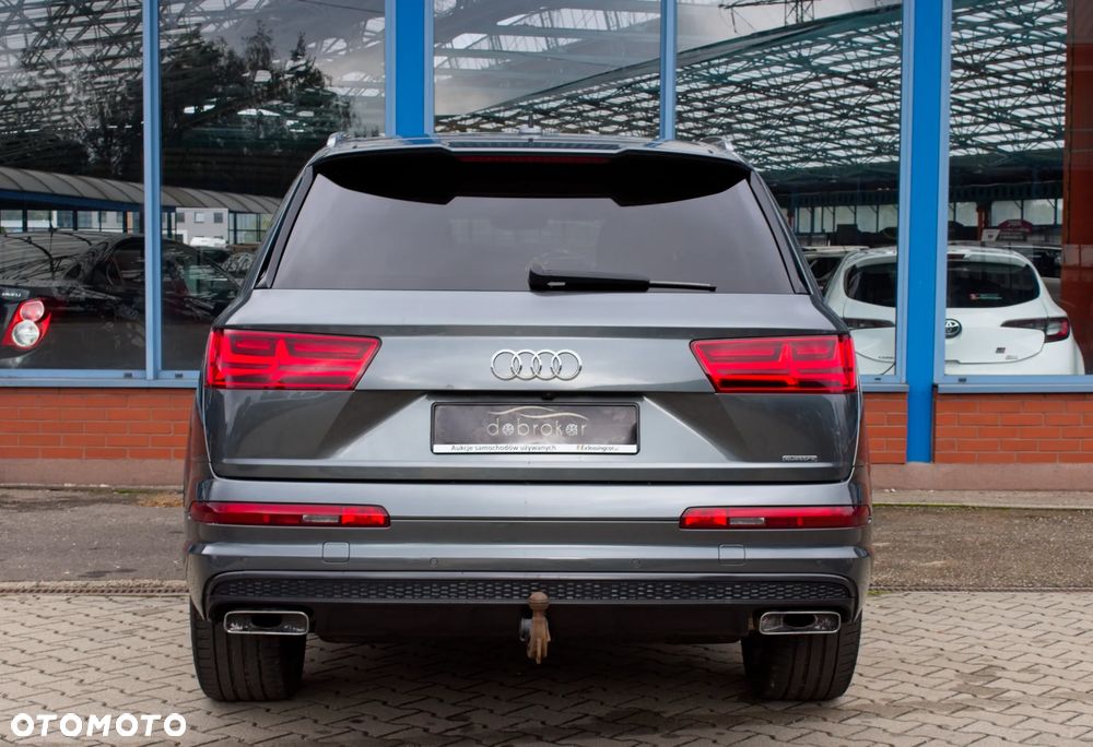 Audi Q7 3.0 TDI Quattro Tiptronic - 5