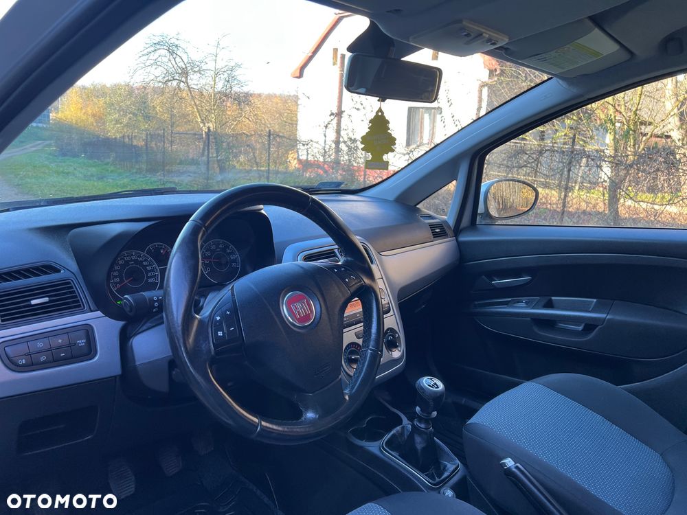 Fiat Punto 1.4 Young - 14