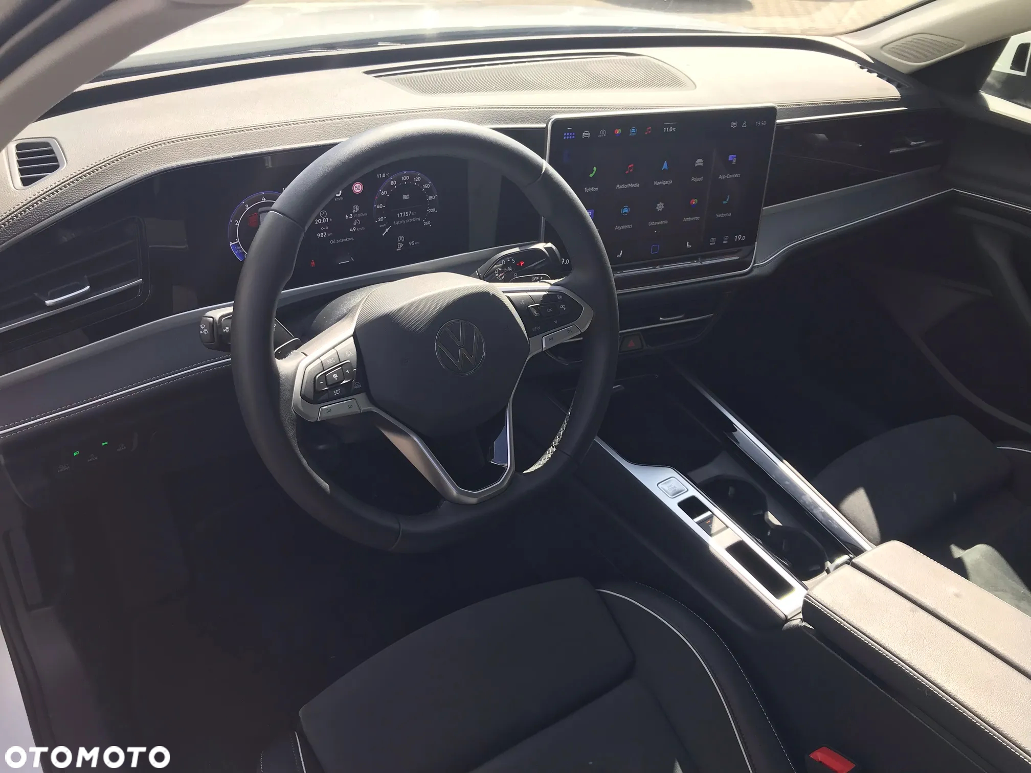 Volkswagen Passat - 8
