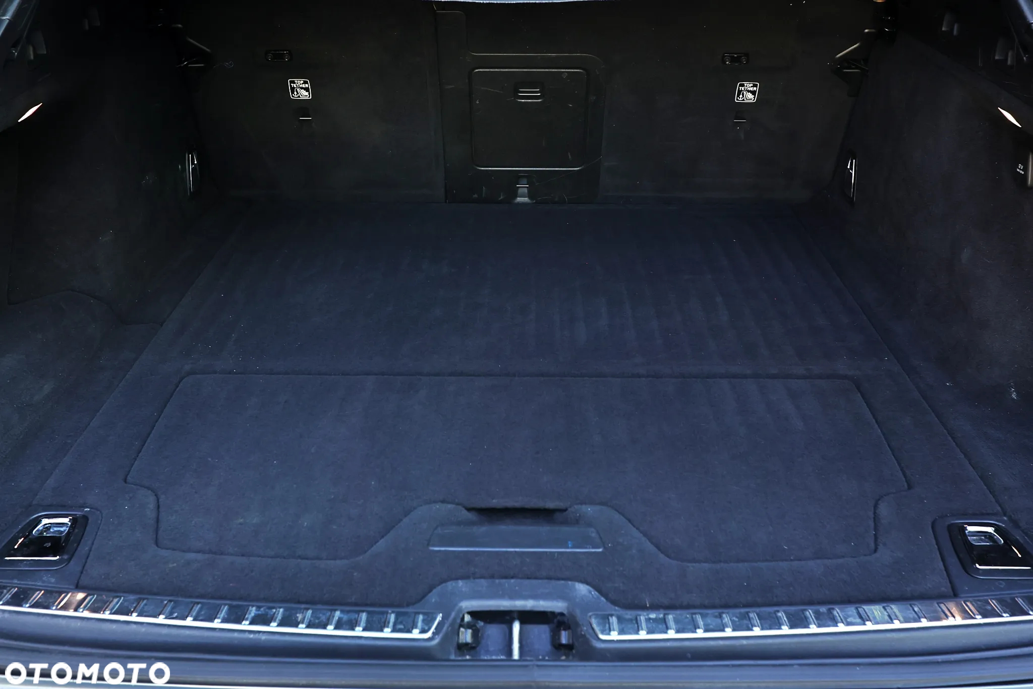 Volvo V90 D5 AWD Inscription - 33