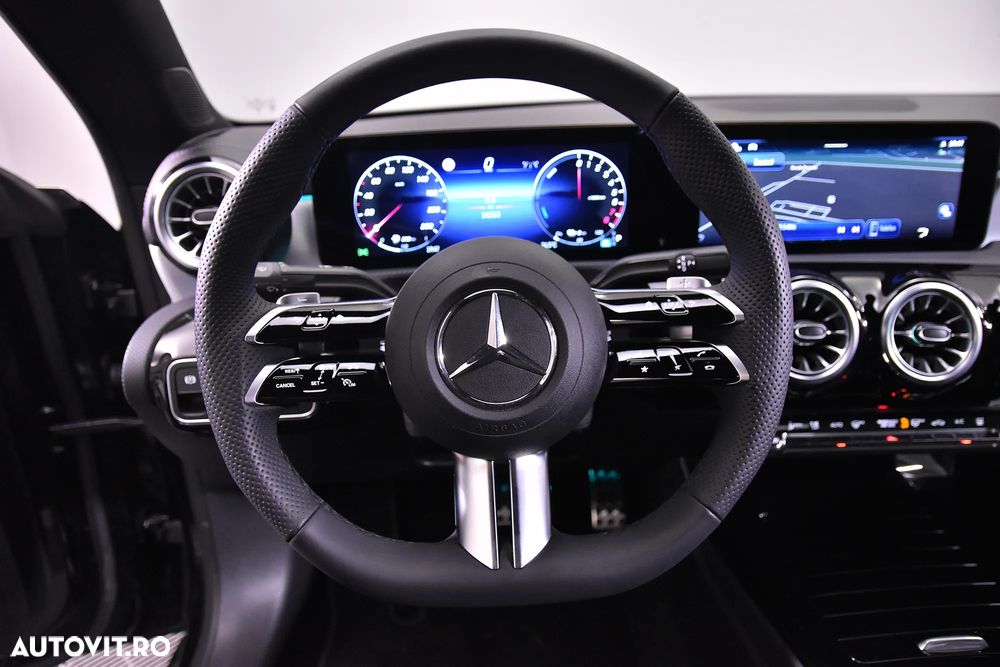 Mercedes-Benz CLA 250 e 8G-DCT - 19