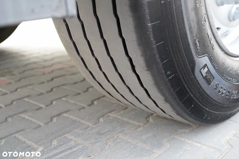 Schmitz Cargobull CHŁODNIA / CARRIER VECTOR 1550 / DOPPELSTOCK / 2 OSIE PODNOSZONE / SAF - 24