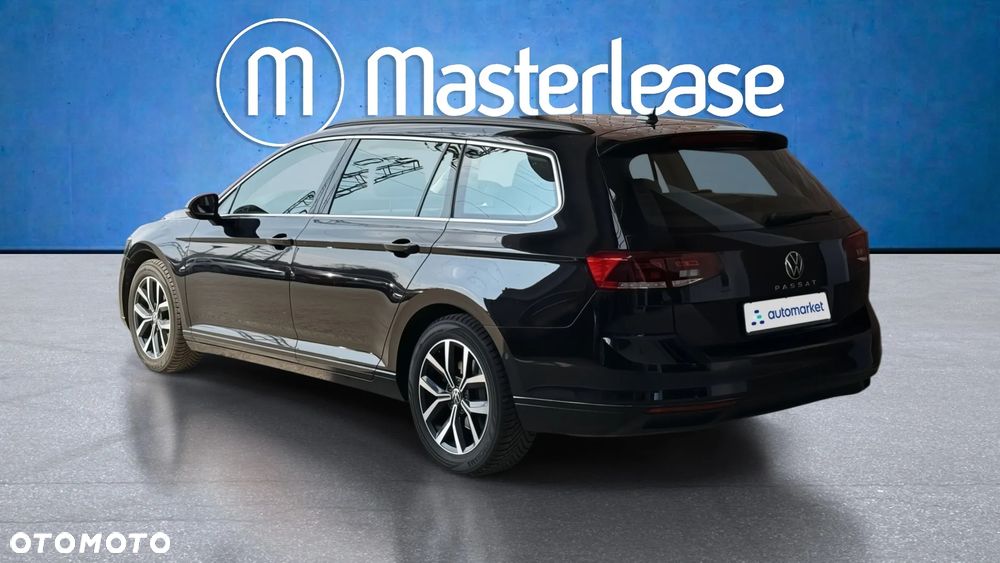 Volkswagen Passat - 8