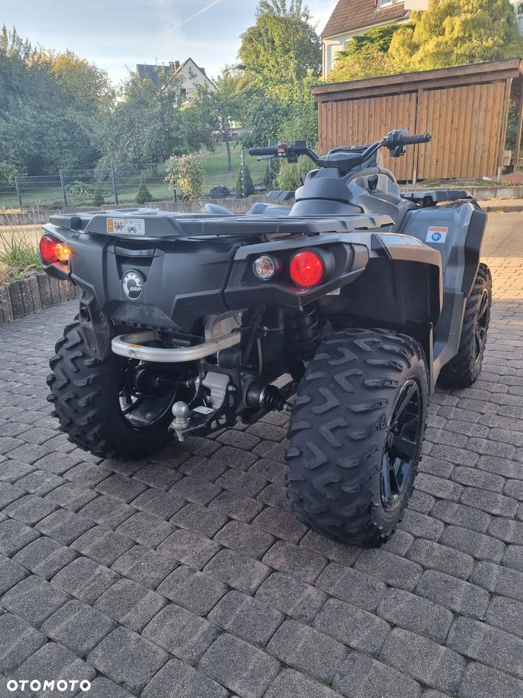 Can-Am Outlander