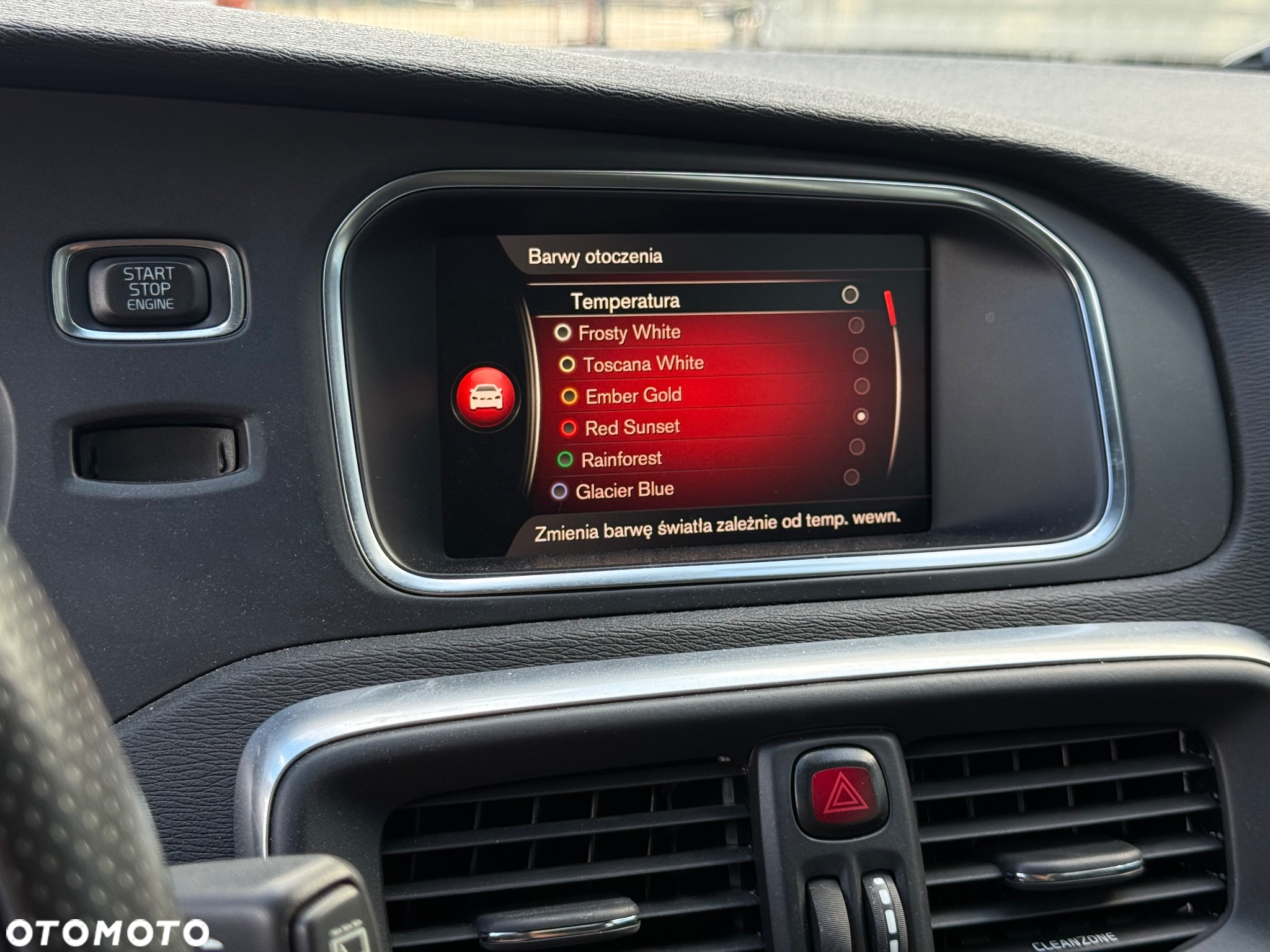 Volvo V40 T4 Drive-E R-Design Momentum - 15