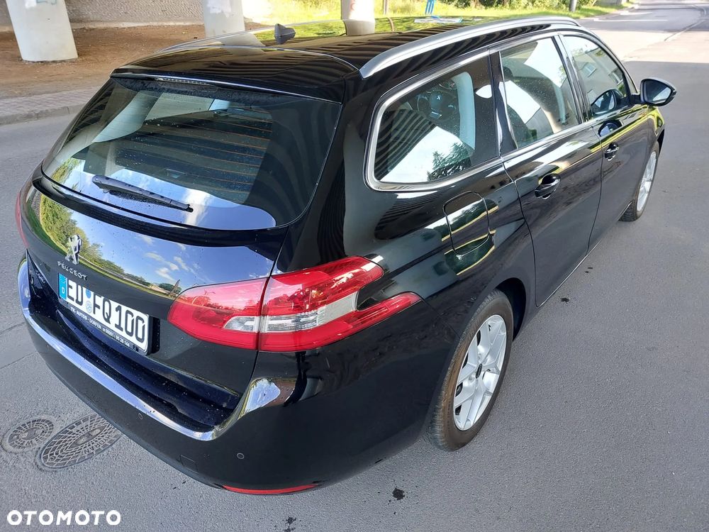 Peugeot 308 BlueHDi 130 EAT8 Black Edition - 8