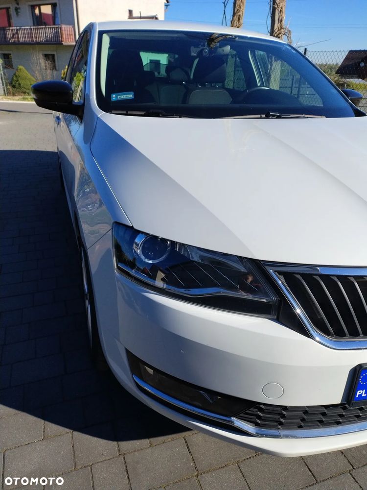 Skoda RAPID 1.0 TSI Style DSG - 8