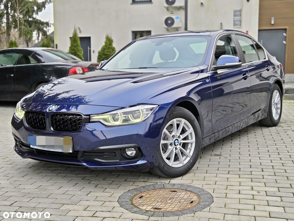 BMW Seria 3 318d Edition Luxury Line Purity - 2
