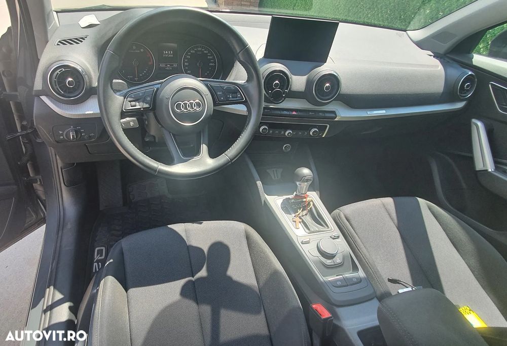 Audi Q2 30 TFSI S tronic - 4