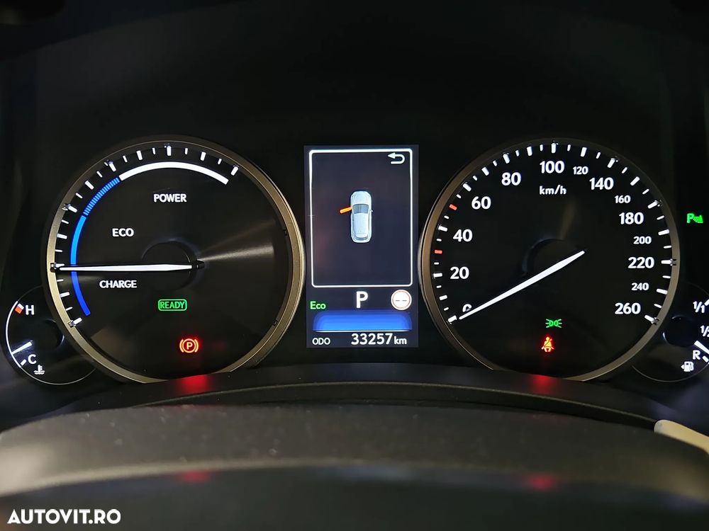 Lexus Seria NX 300h - 11