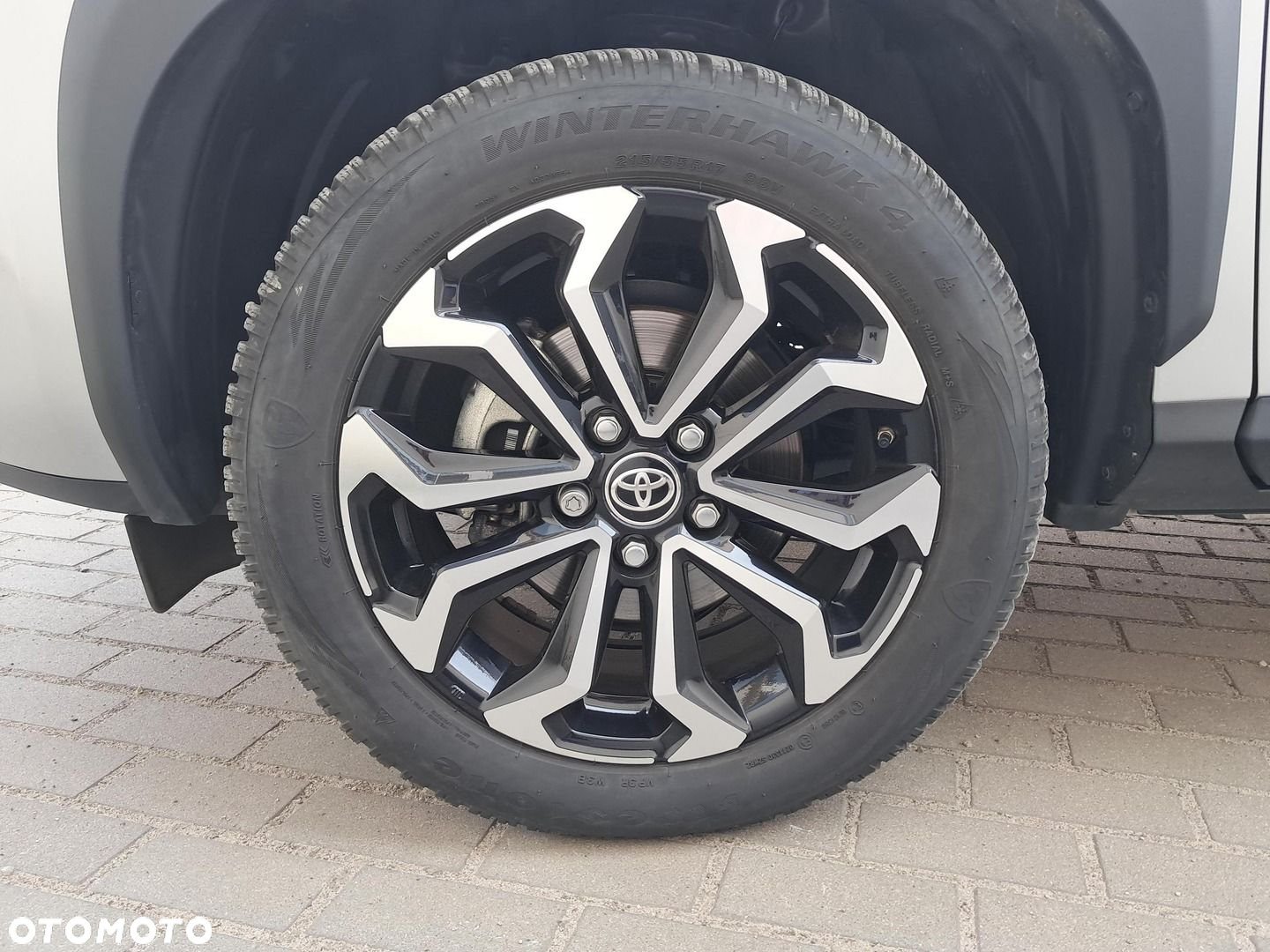 Toyota Yaris Cross - 21