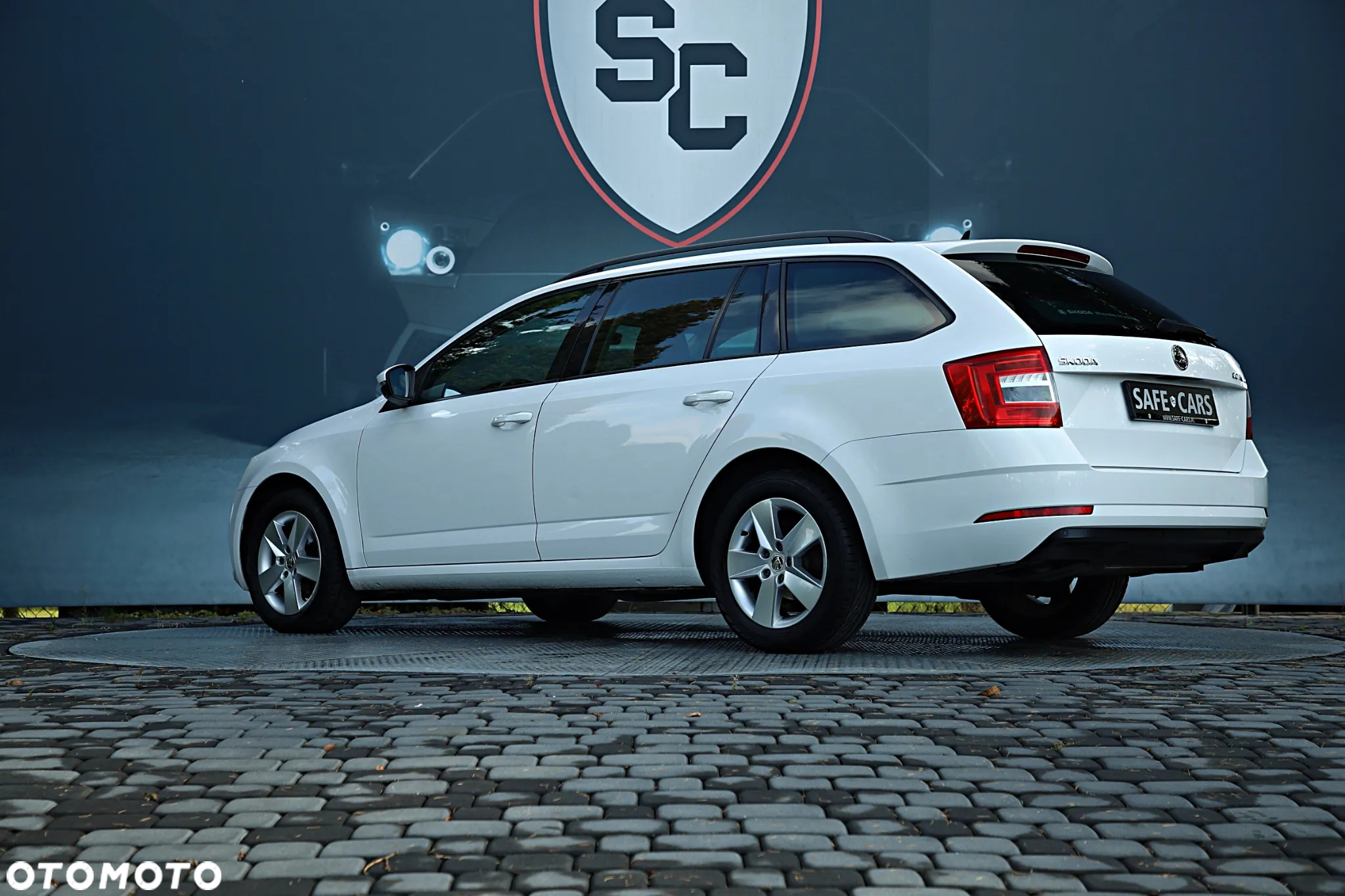 Skoda Octavia 1.6 TDI Ambition - 8