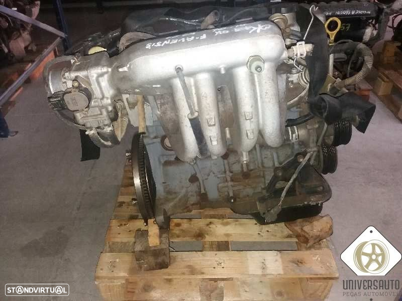 MOTOR COMPLETO TOYOTA AVENSIS 2000 - 4