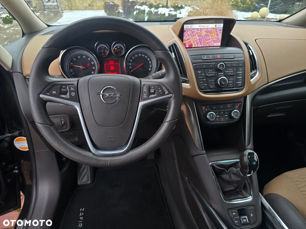 Opel Zafira 1.4 T Cosmo EcoFLEX S&S - 22