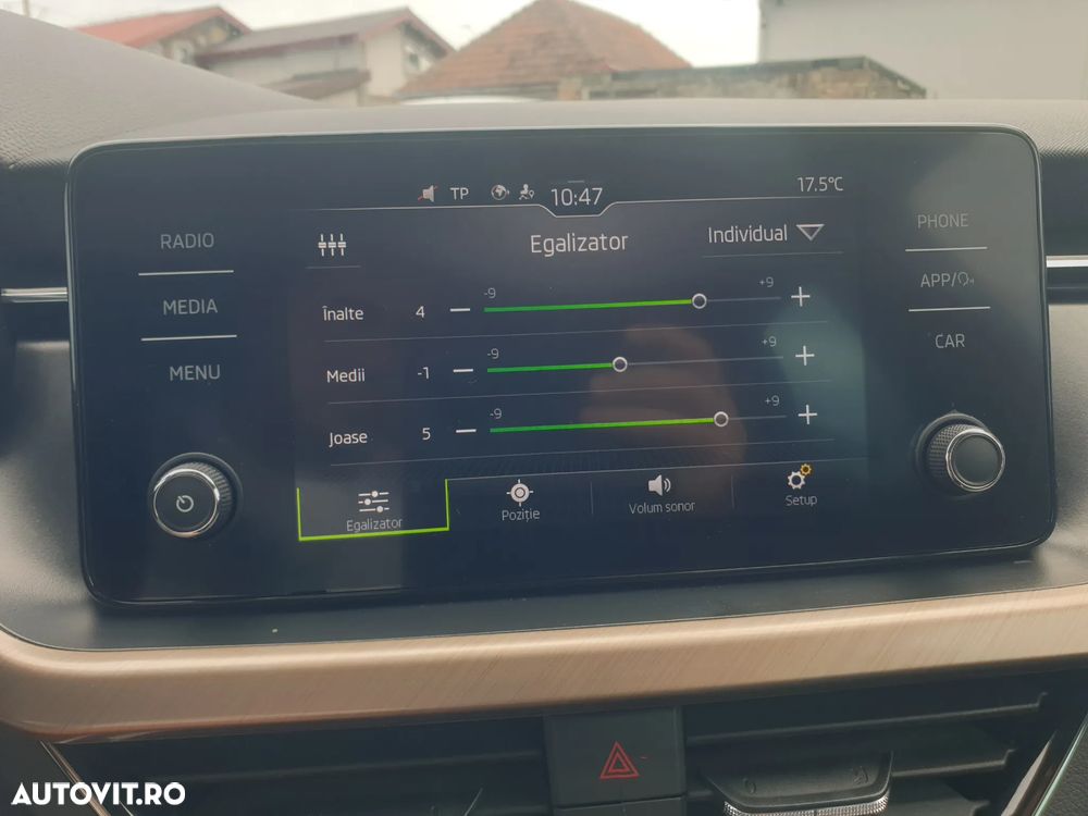 Skoda Kamiq 1.5 TSI DSG Style - 27