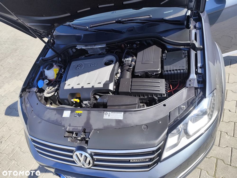 Volkswagen Passat 2.0 TDI 4Mot Highline DSG - 17