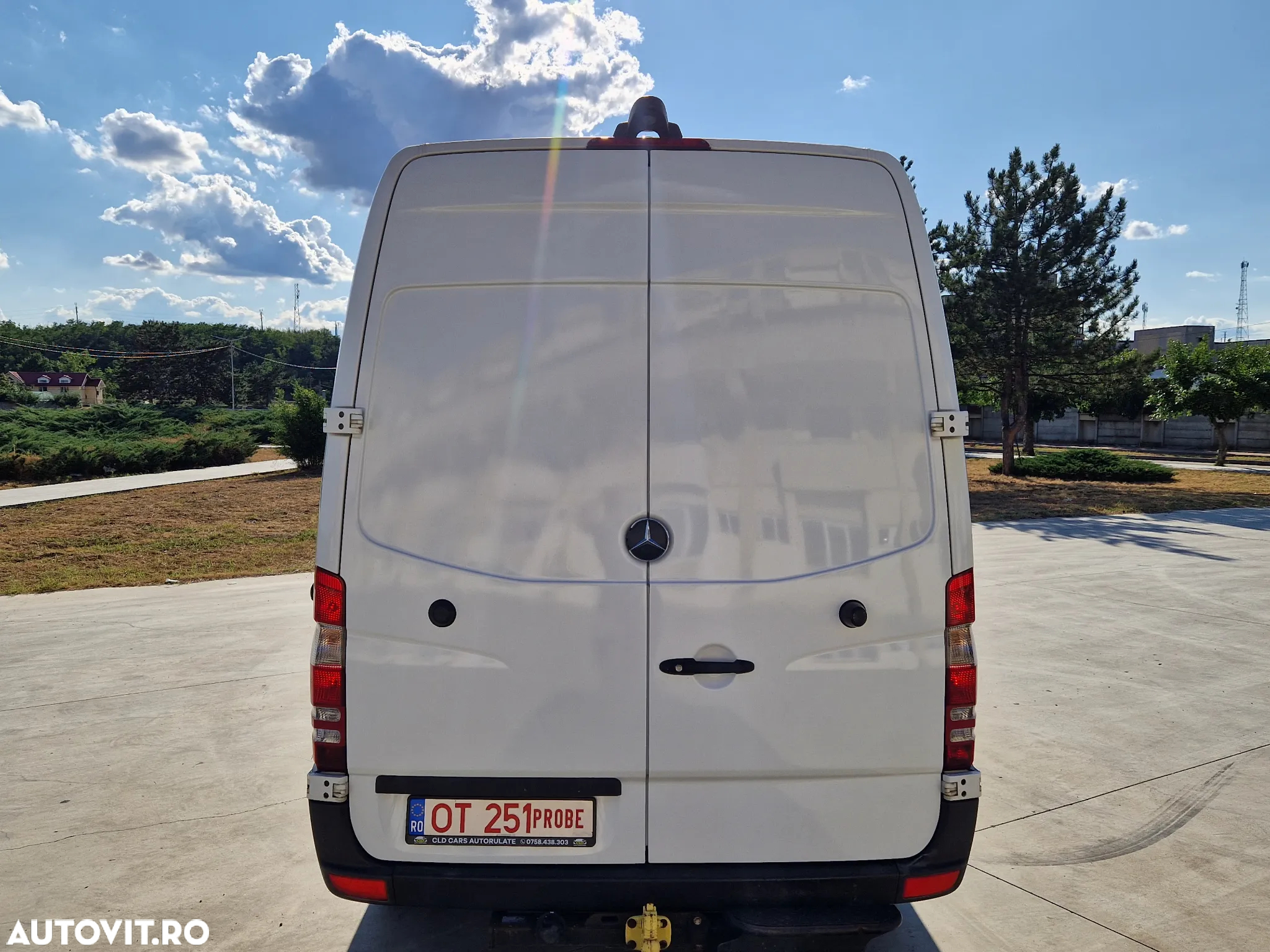 Mercedes-Benz Sprinter - 6